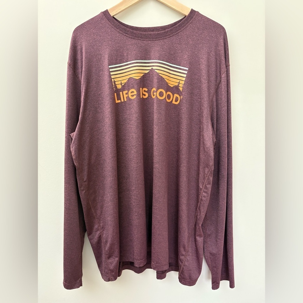 Life is Good Graphic Reddish Purple Long Sleeve Athletic Tshirt Size XL